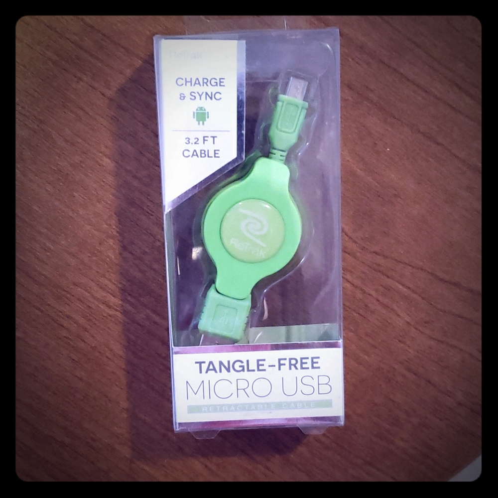 🔴10/$10. NEW! Android retractable charger